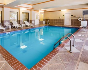 Comfort Inn & Suites El Dorado