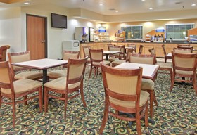 Holiday Inn Express Hotel & Suites El Dorado