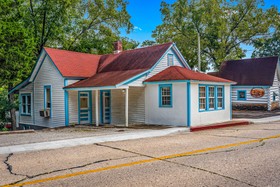 Log Cabin Inn Motel