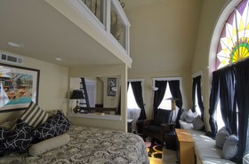 All Seasons Inn