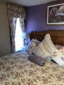 All Seasons Inn