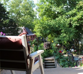 All Seasons Inn