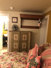 All Seasons Inn