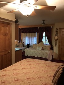 All Seasons Inn