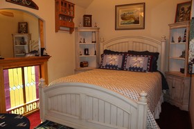 All Seasons Inn