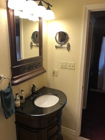 All Seasons Inn