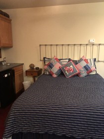 All Seasons Inn