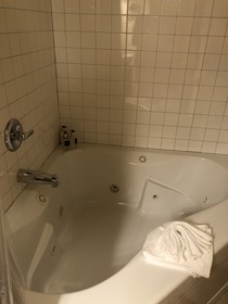 All Seasons Inn
