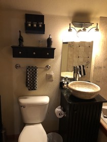 All Seasons Inn