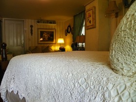 All Seasons Inn