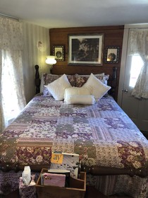 All Seasons Inn