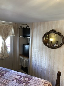 All Seasons Inn