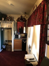 All Seasons Inn