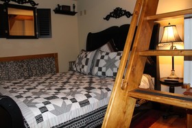 All Seasons Inn