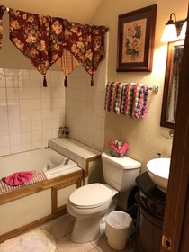 All Seasons Inn