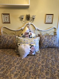 All Seasons Inn