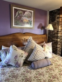 All Seasons Inn