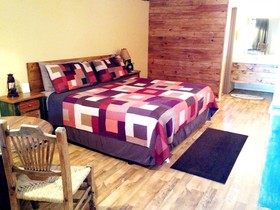 Lookout Lodge
