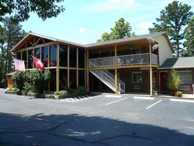 Lookout Lodge