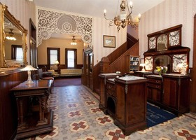 Palace Hotel & Bath House