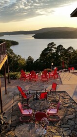 Pointe West Resort & Suites