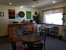 Pointe West Resort & Suites