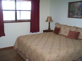 Pointe West Resort & Suites