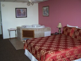 Pointe West Resort & Suites