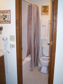 Pointe West Resort & Suites