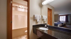 Best Western Windsor Suites