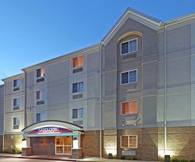 Candlewood Suites Fayetteville / University of Arkansas