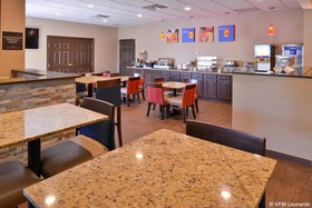 Comfort Inn & Suites Fayetteville-University Area