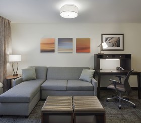 Staybridge Suites Fayetteville/Univ of Arkansas