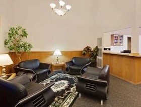 Super 8 by Wyndham Fayetteville