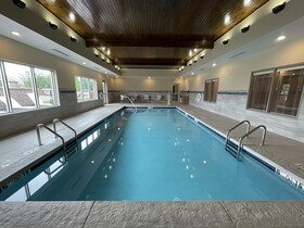 Holiday Inn Express & Suites Ft. Smith - Airport