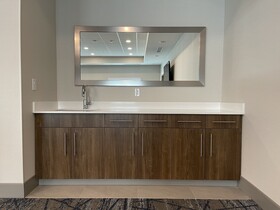 Holiday Inn Express & Suites Ft. Smith - Airport