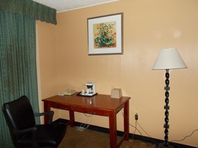 Season's Inn