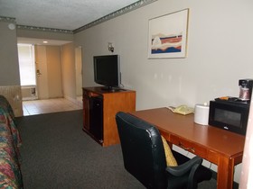 Season's Inn