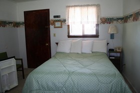 Frontier Motor Lodge