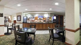 Holiday Inn Express & Suites Harrison
