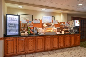 Holiday Inn Express & Suites Harrison