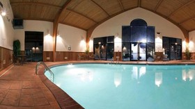 Holiday Inn Express & Suites Harrison