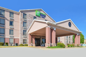Holiday Inn Express & Suites Harrison