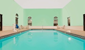 Super 8 by Wyndham Hazen