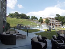 Baymont by Wyndham Hot Springs On the Lake