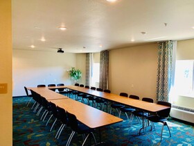 Candlewood Suites Hot Springs