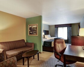 Comfort Suites