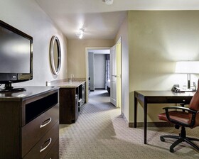 Comfort Suites