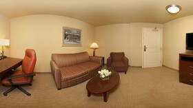 Comfort Suites