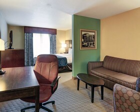 Comfort Suites